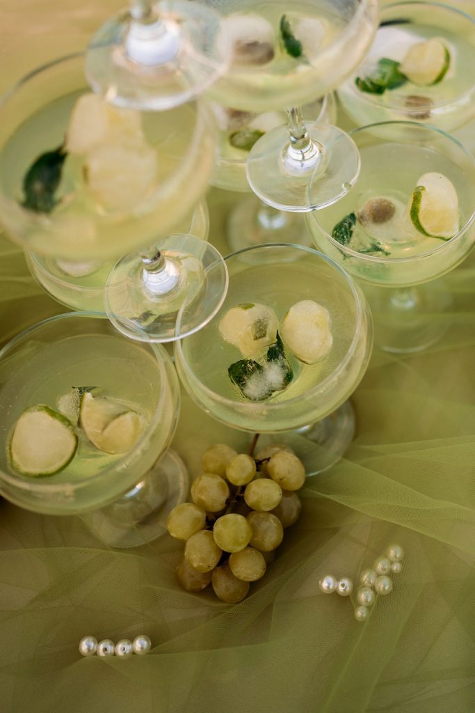 Inspiration mariage Glam et couture à Djerba Island par Make My Wed & Sana de Storyteller Photographie